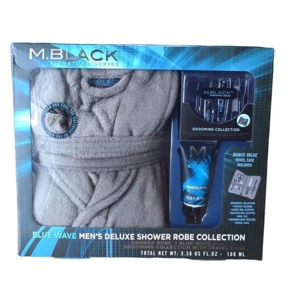 M. Black Other - 🎉HP🎉 M. Black Men’s Signature Series Deluxe Robe With Grooming Set